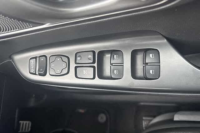 Hyundai KONA 150kW Premium 64kWh 5dr Auto