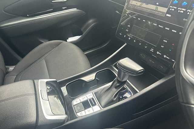 Hyundai TUCSON 1.6 TGDi 48V MHD SE Connect 5dr 2WD DCT Brown