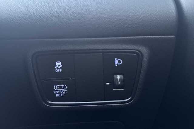 Hyundai TUCSON 1.6 TGDi Hybrid 230 SE Connect 5dr 2WD Auto Black