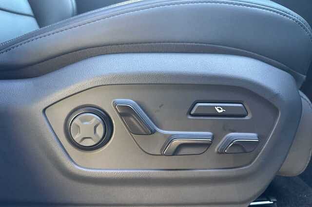 Hyundai SANTA FE 1.6 TGDi Hybrid Calligraphy 5dr Auto