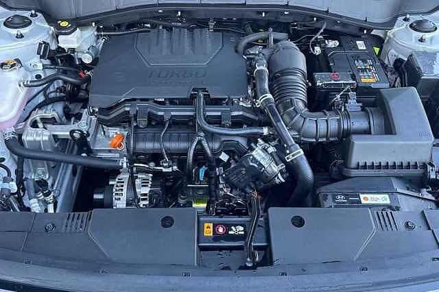 Hyundai KONA 1.0T Advance 5dr