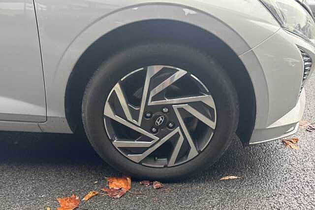 Hyundai i20 1.0T GDi Advance 5dr