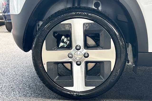 Hyundai Inster 02 Long Range Auto (115ps)