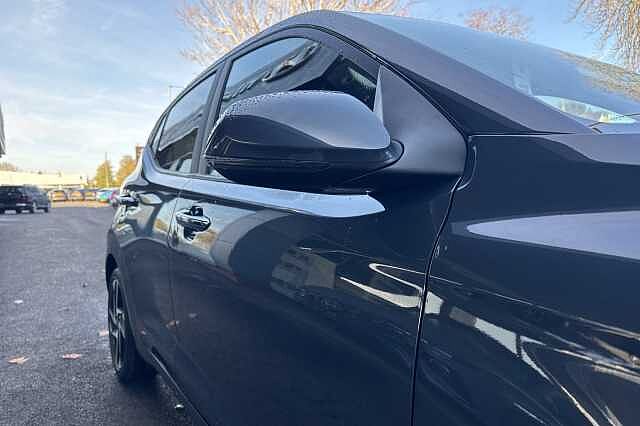 Hyundai i10 1.2 [79] Premium 5dr Auto [Nav]