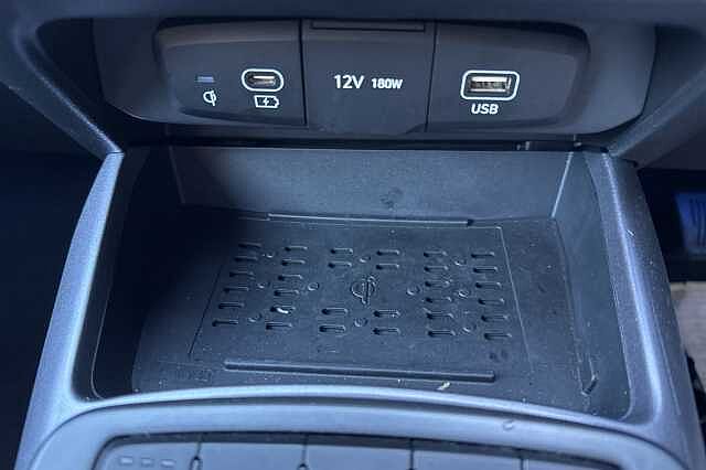 Hyundai i10 1.0 [63] Premium 5dr Auto [Nav]