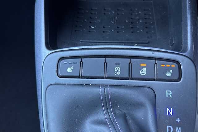 Hyundai i10 1.0 [63] Premium 5dr Auto [Nav]