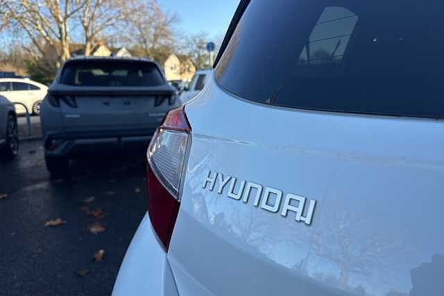 Hyundai i10 1.0 [63] Premium 5dr Auto [Nav]