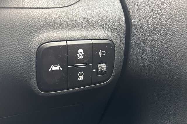 Hyundai i10 1.0 MPi SE Connect 5dr