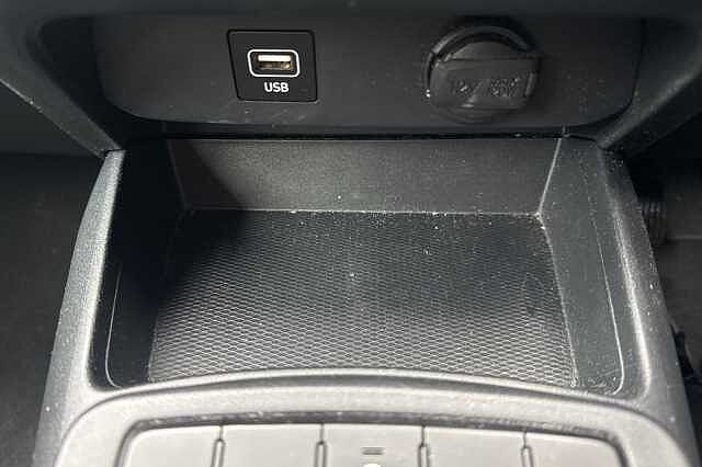 Hyundai i10 1.0 MPi SE Connect 5dr