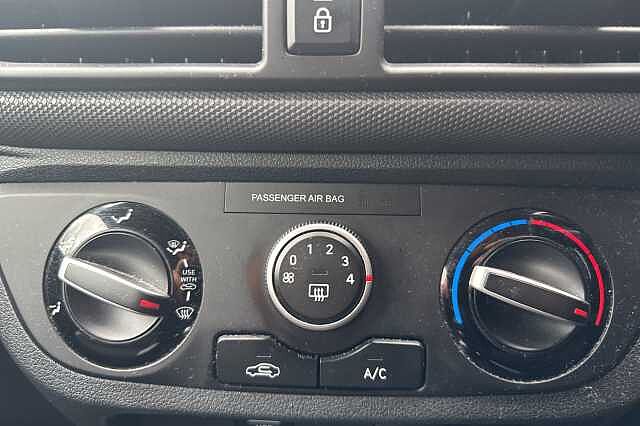 Hyundai i10 1.0 MPi SE Connect 5dr