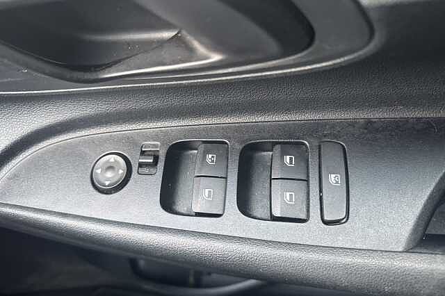 Hyundai i20 1.0T GDi 48V MHD SE Connect 5dr