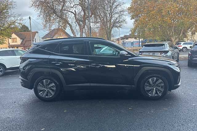 Hyundai TUCSON 1.6 TGDi Hybrid 230 SE Connect 5dr 2WD Auto Black
