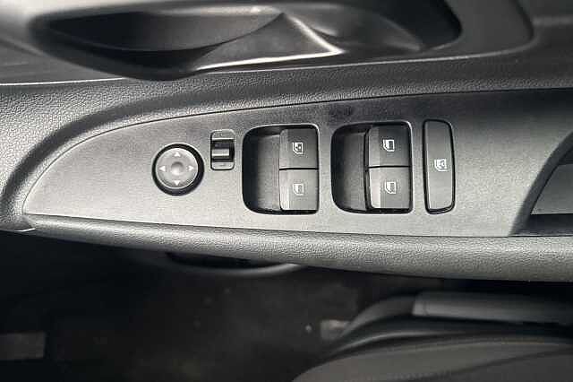 Hyundai i20 1.0T GDi Advance 5dr