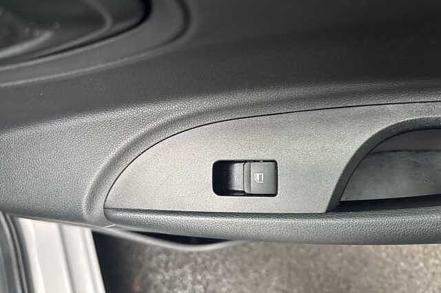 Hyundai i20 1.0T GDi Advance 5dr