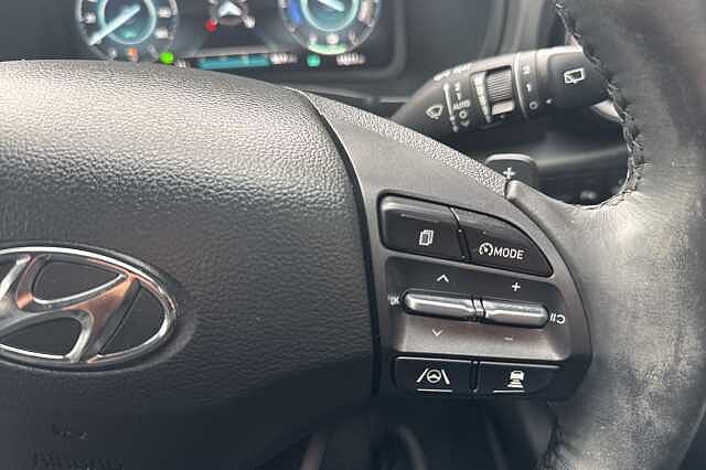 Hyundai KONA 1.6 GDi Hybrid Premium 5dr DCT