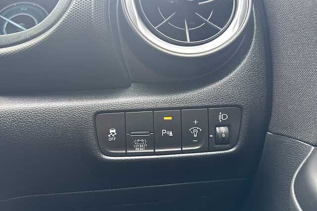 Hyundai KONA 1.6 GDi Hybrid Premium 5dr DCT