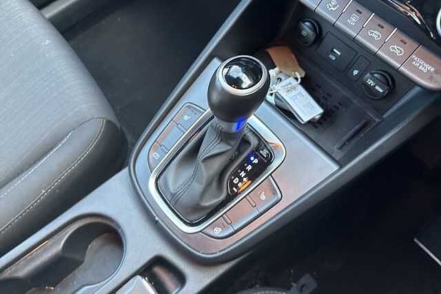 Hyundai KONA 1.6 GDi Hybrid Premium 5dr DCT