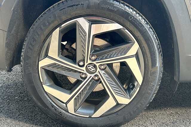 Hyundai TUCSON HYBRID 1.6 T-GDi (265ps) 4WD Premium PHEV