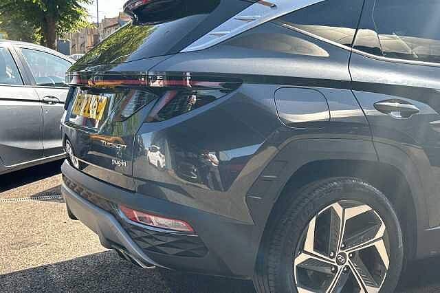 Hyundai TUCSON HYBRID 1.6 T-GDi (265ps) 4WD Premium PHEV