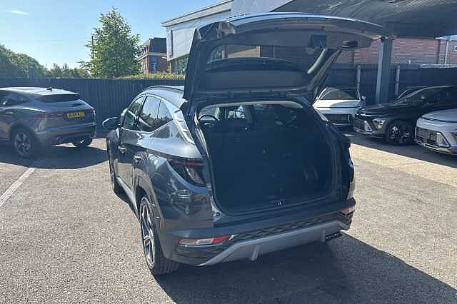 Hyundai TUCSON HYBRID 1.6 T-GDi (265ps) 4WD Premium PHEV