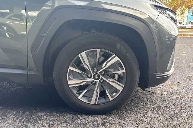 Hyundai TUCSON 1.6 TGDi Hybrid 230 SE Connect 5dr 2WD Auto