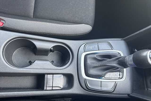 Hyundai KONA 1.6 GDi Hybrid Premium 5dr DCT