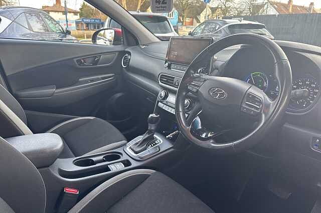 Hyundai KONA 1.6 GDi Hybrid Premium 5dr DCT