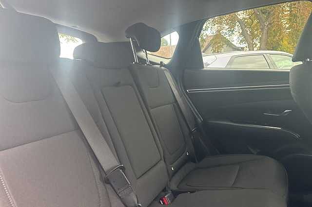 Hyundai TUCSON 1.6 TGDi 48V MHD SE Connect 5dr 2WD DCT Brown